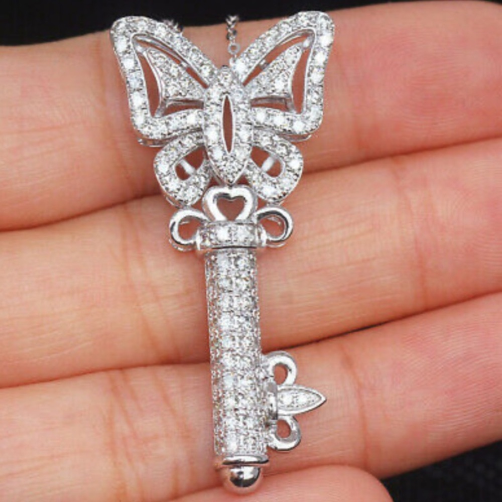 NEW 925 Sterling Silver 🦋 🔑 Necklace